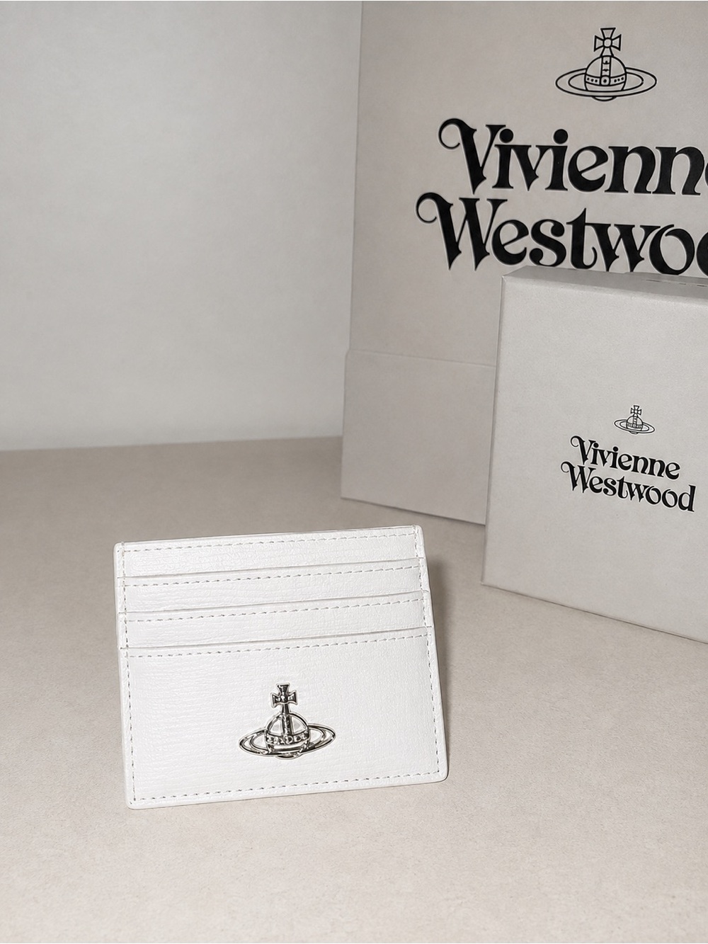 Vivienne Westwood White Leather Slim Card Case with Silver Orb